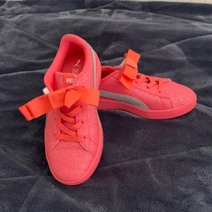 Girls puma